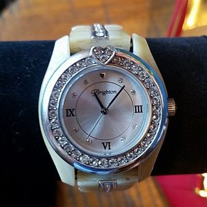 Brighten watch camel color